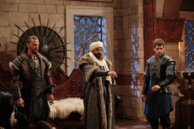 Osman Bey ve Yakup Bey karşı karşıya!