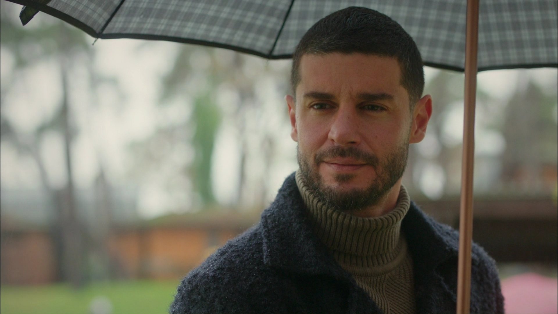 Elif, Güneş'ten vazgeçmiyor!