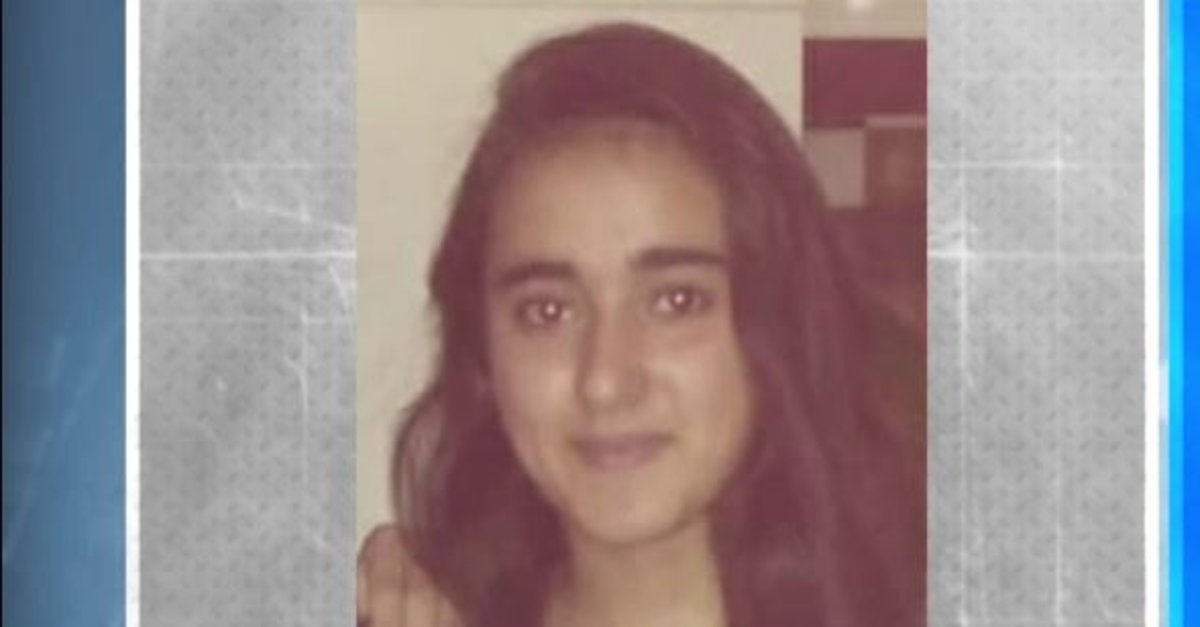 muge-anli-ile-tatli-sert