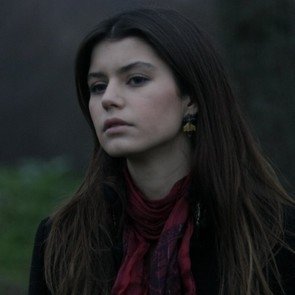 Aşka Sürgün | Kadro | Zilan