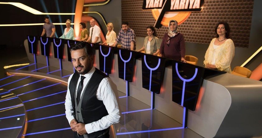 Yarı Yarıya bu akşam 20:45'de atv'de başlıyor!