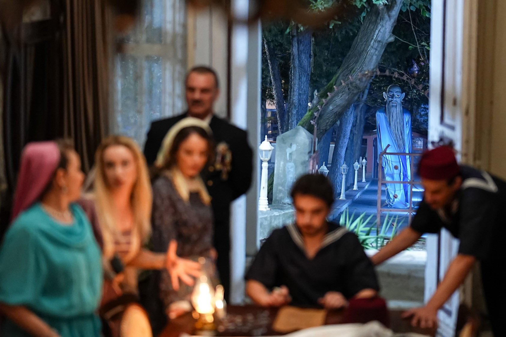 Gulyabani Saadet Konağı'nda!