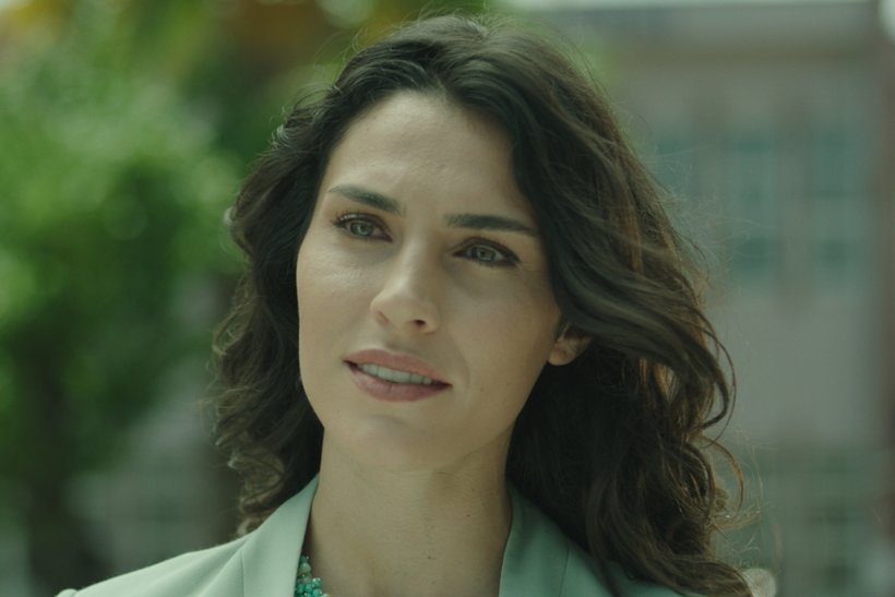 Ünlü oyuncu Serenay Aktaş 'Kalp Yarası'nda