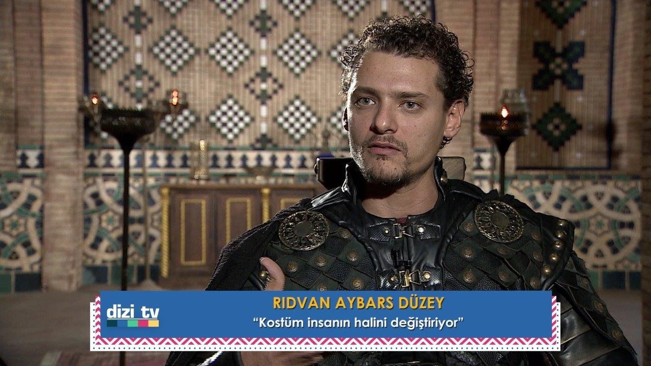  Kuruluş Osman’ın oyuncularıyla kostüm ve aksesuarlar üzerine sohbet