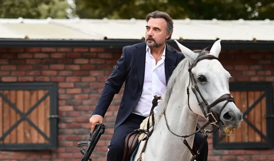 Ben Bu Cihana Sığmazam