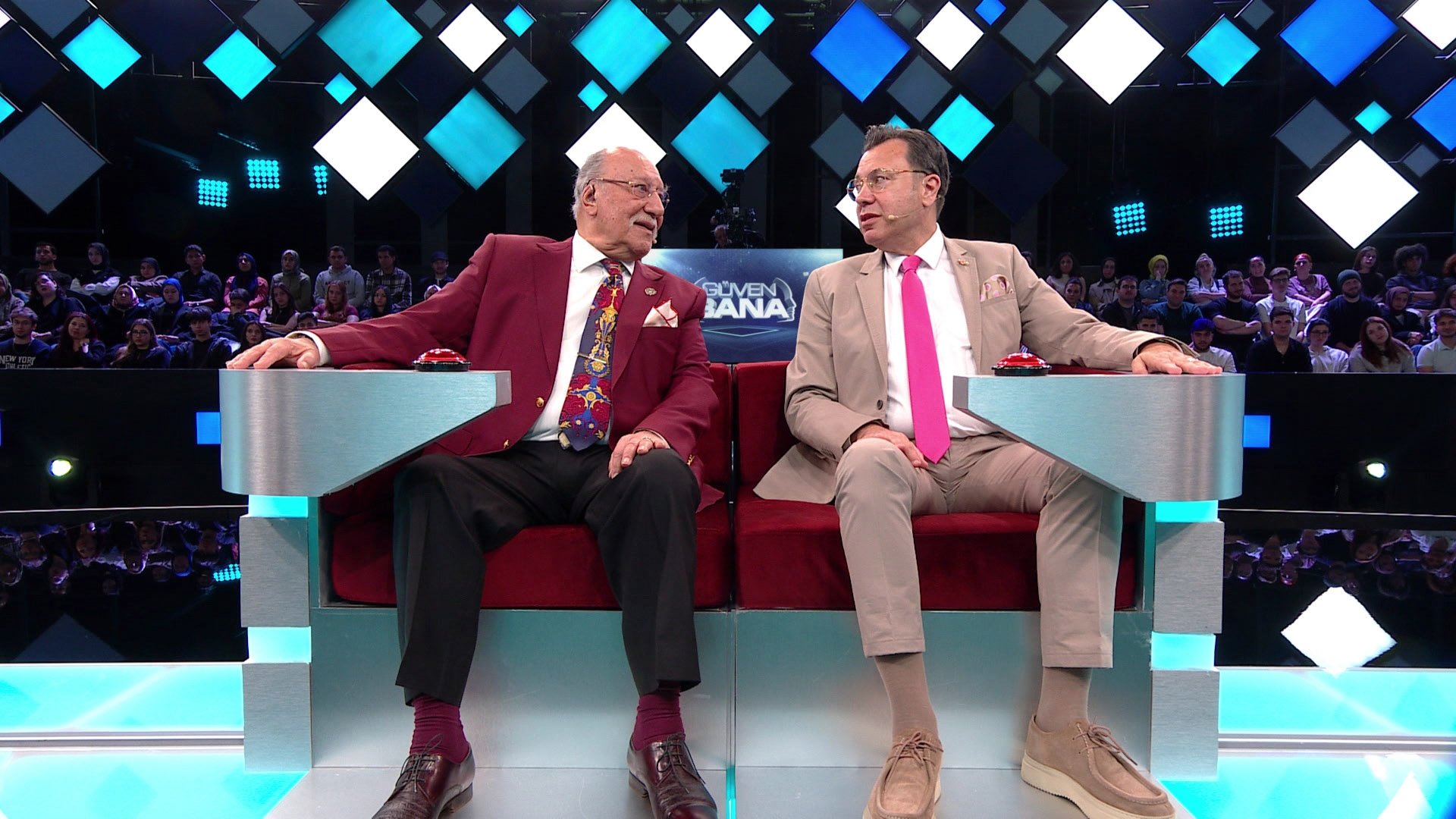 İlk bölümde neler yaşandı? 