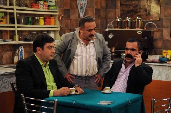 Çocuklar Duymasın (Bayram Özel)