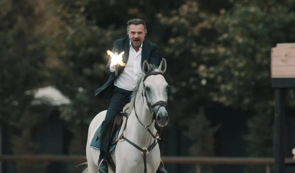 Ben Bu Cihana Sığmazam