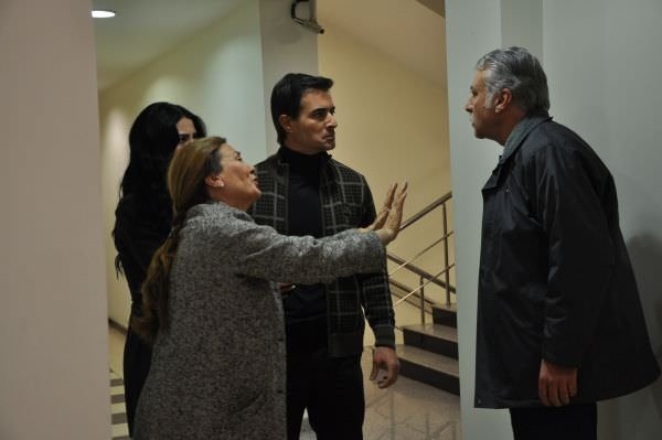 Unutulmaz 65. Bölüm