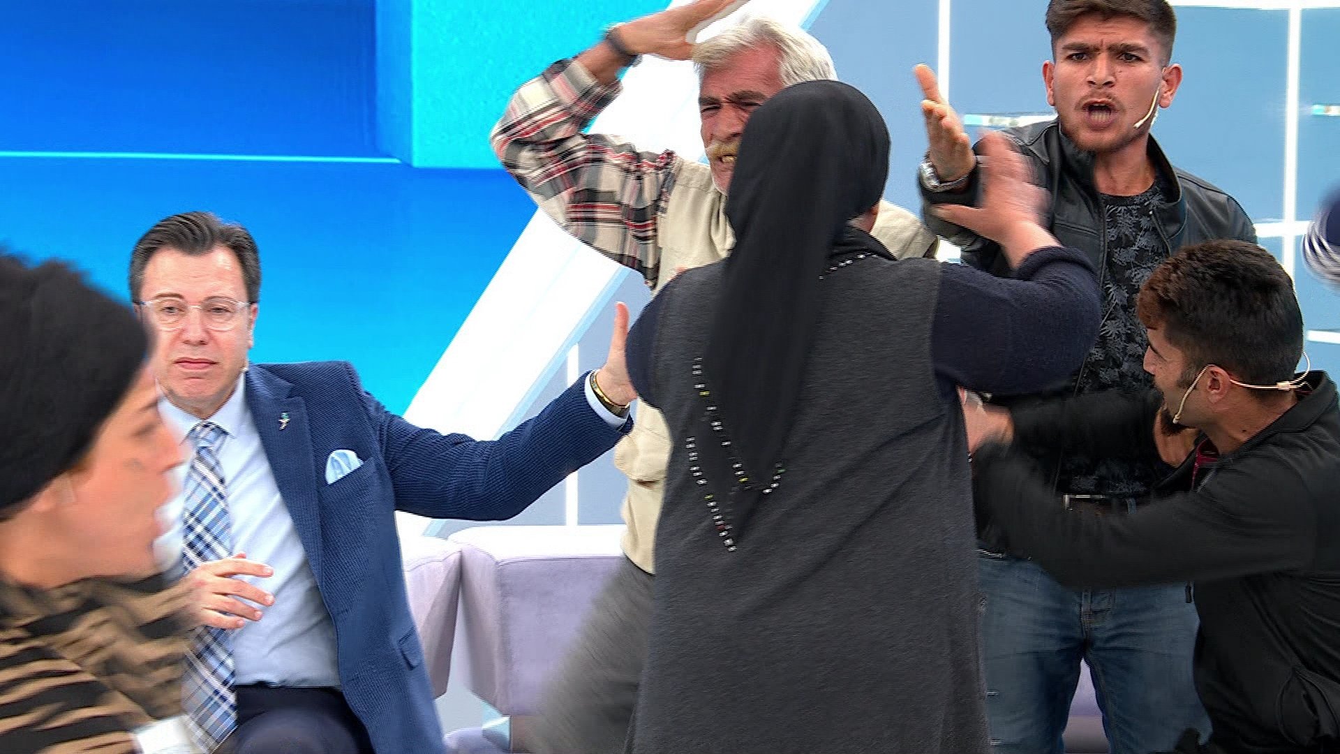 36 kişilik hayalet aile kimliklerine kavuştu mu?