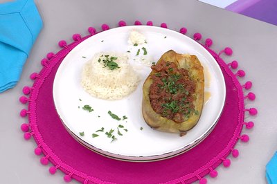 Karnıyarık ve pilav nasıl yapılır?