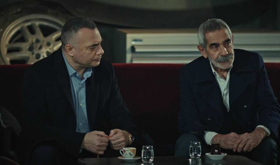 eskiya-dunyaya-hukumdar-olmaz