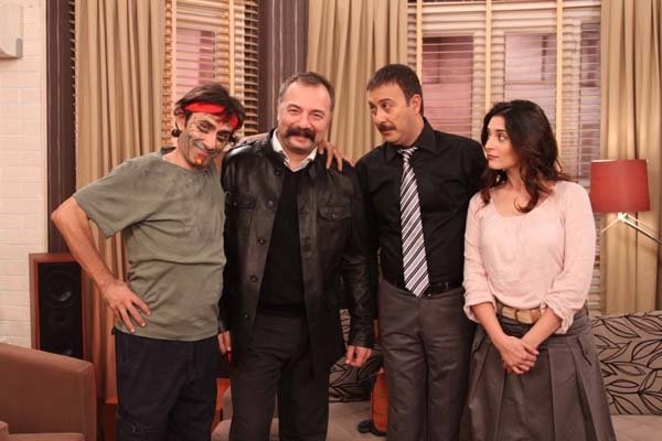 Oktay Kaynarca Yahşi Cazibe'de!