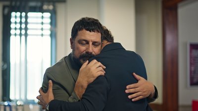 Çınar babasına kavuşuyor!