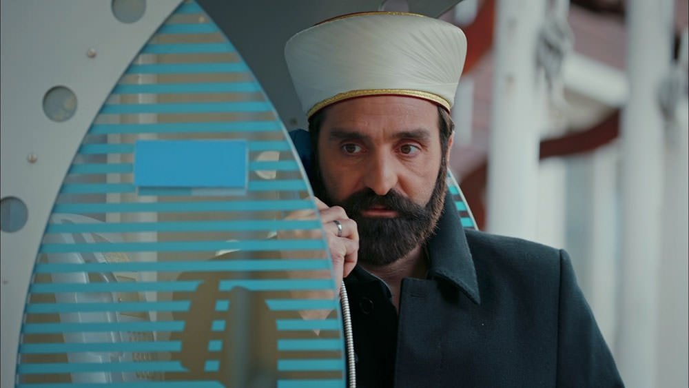 Kertenkele 21. bölüm replik galerisi