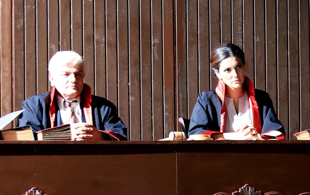 İlk Bölüm Fotografları