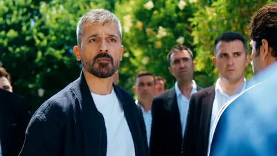 Tarık Hoca tarafını seçti!