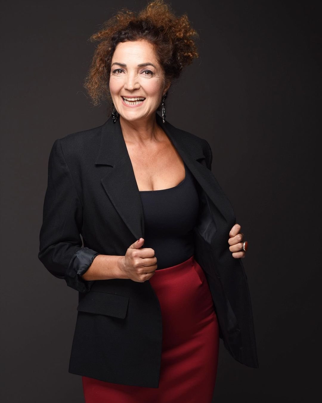 Üvey Anne'nin kadrosunda kimler var?