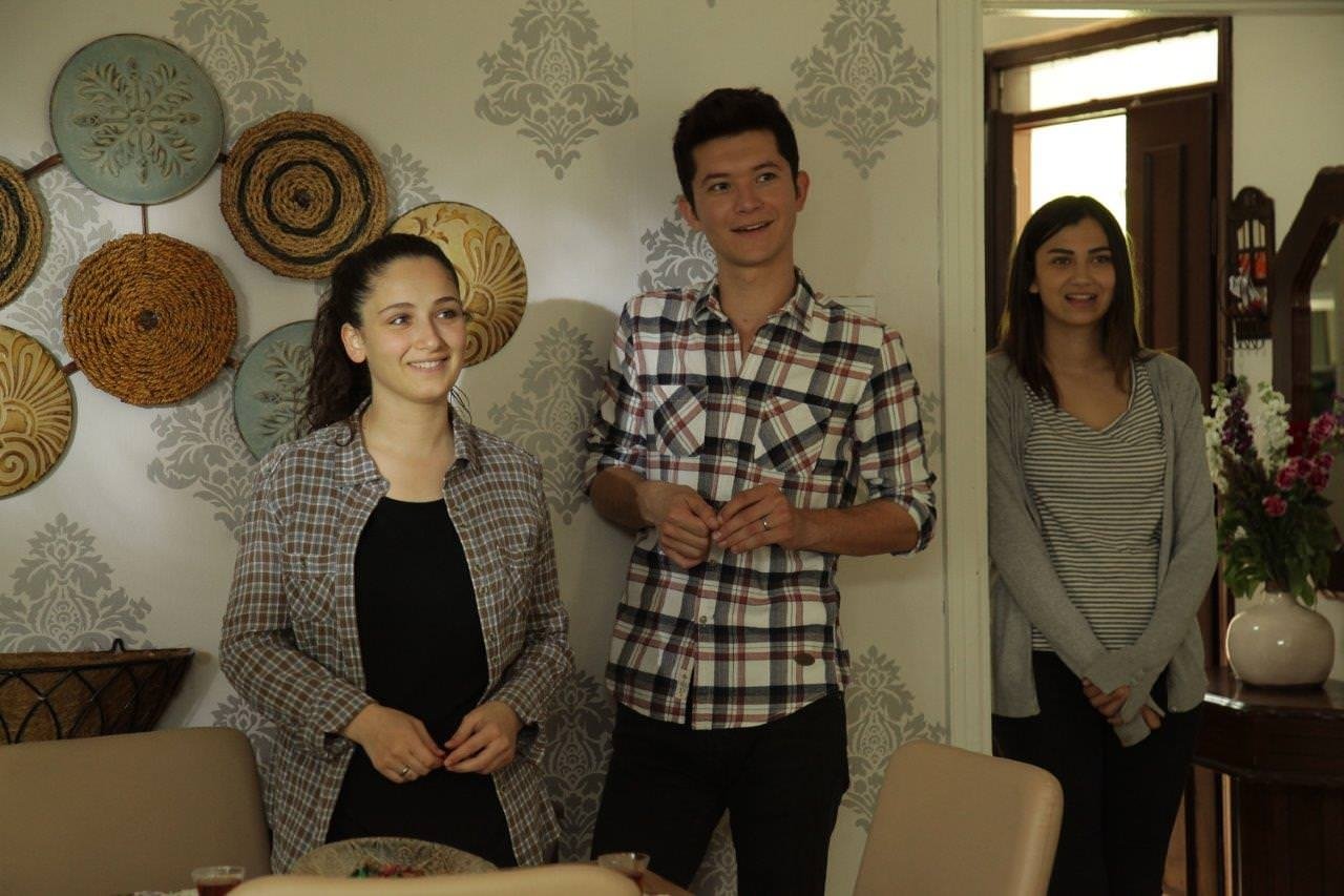 100 karede 100 bölüm