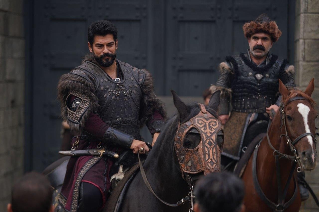 Kuruluş Osman açık ara birinci