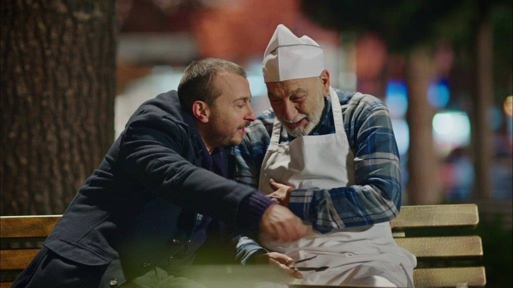 Mutlu Ol Yeter 1. Bölüm replik galerisi