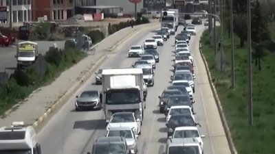 İstanbul yönünde yoğun trafik denetimler artırıldı