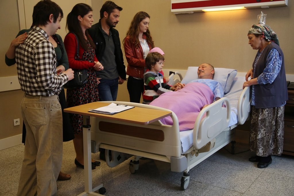 Hayatının kararını veriyor… 17. Bölüm fotogaleri