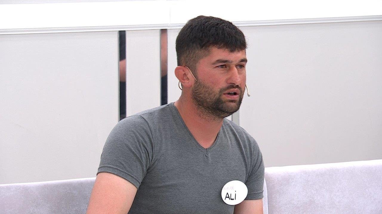 Kocasının eski karısı kuması oldu