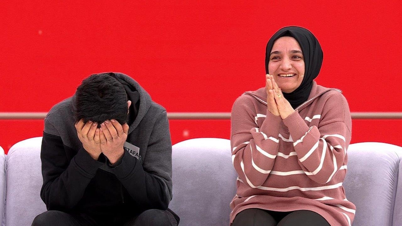 Koca evinden terlikleriyle kaçmıştı...