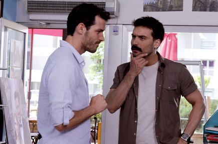 Yağmurdan Kaçarken