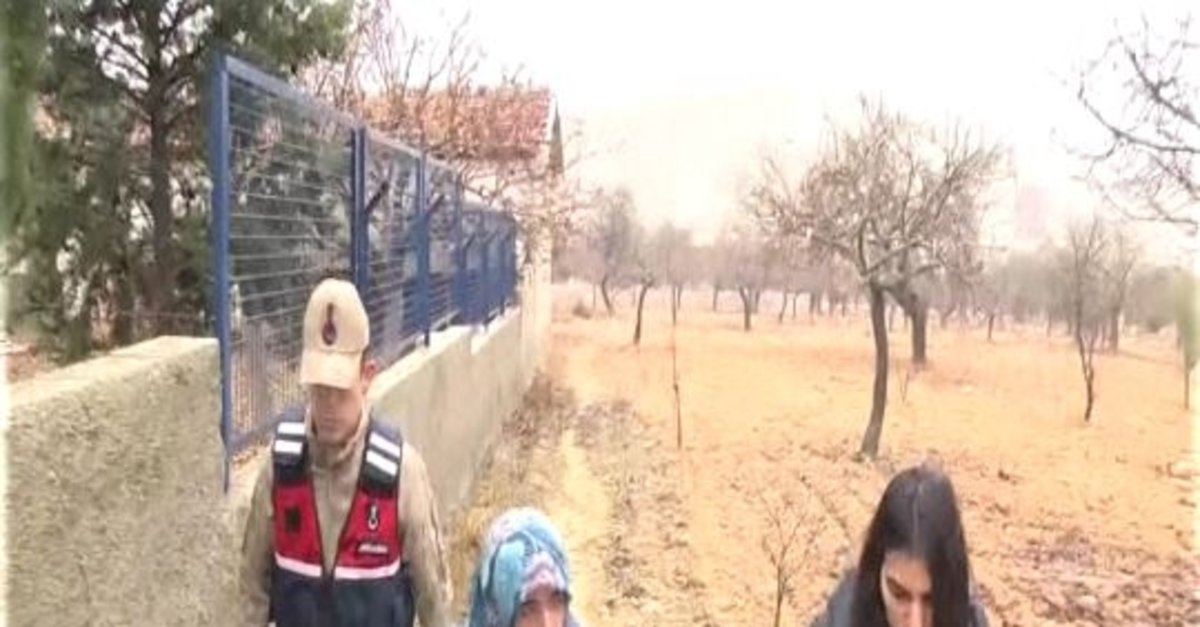 muge-anli-ile-tatli-sert