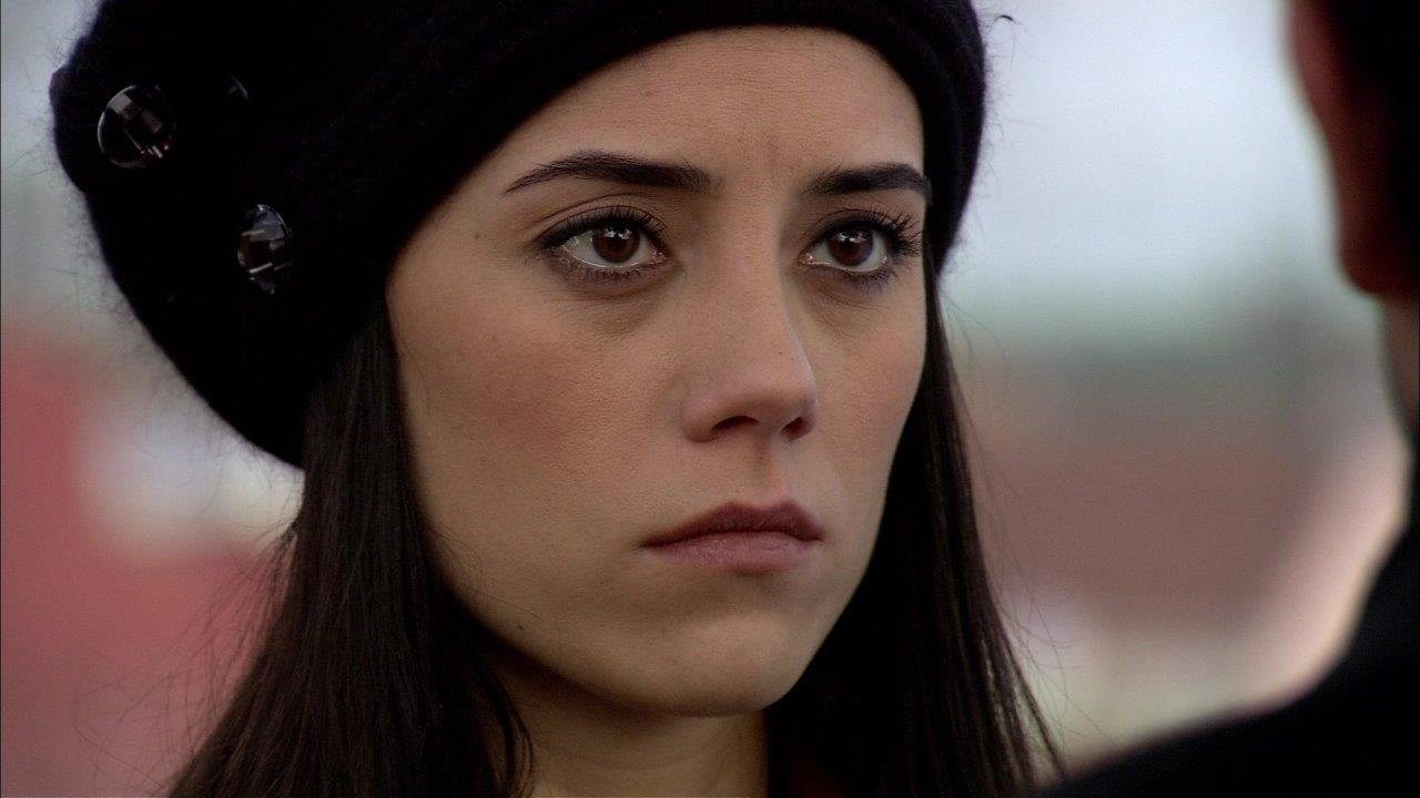 100 karede Ezel efsanesi