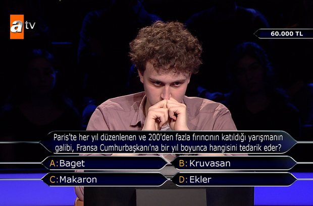 Paris'te her yıl düzenlenen ve 200'den fazla fırıncının atıldığı yarışmanın galibi, Fransa Cumhurbaşkanı'na bir yıl boyunca hangisini tedarik eder?