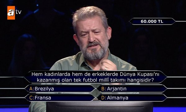 Hem kadınlarda hem de erkeklerde Dünya Kupası'nı kazanmış olan tek futbol milli takımı hangisidir