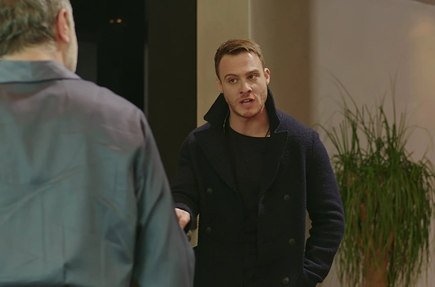 Bu Şehir Arkandan Gelecek