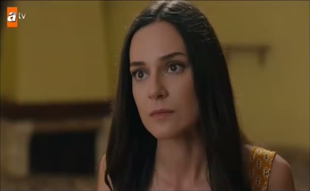 Vedat, Begüm’e yalan söylüyor