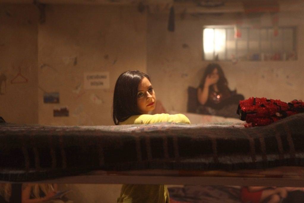 Ramiz Dayı’nın Karısı Uçurum'da…