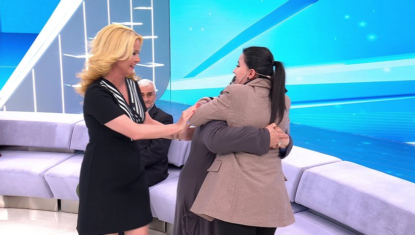 muge-anli-ile-tatli-sert