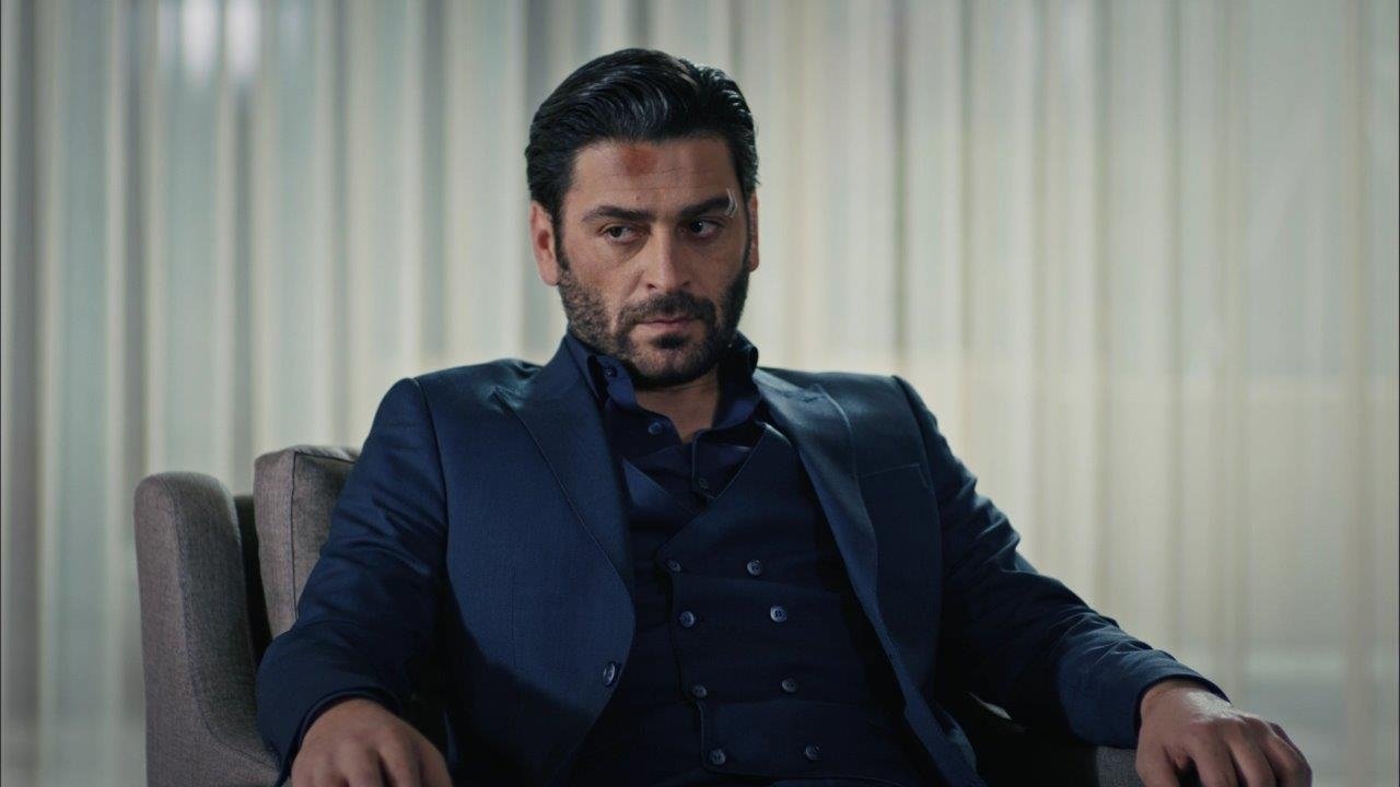 Ömür - İlyas aşkı nasıl başladı? #Ömİl