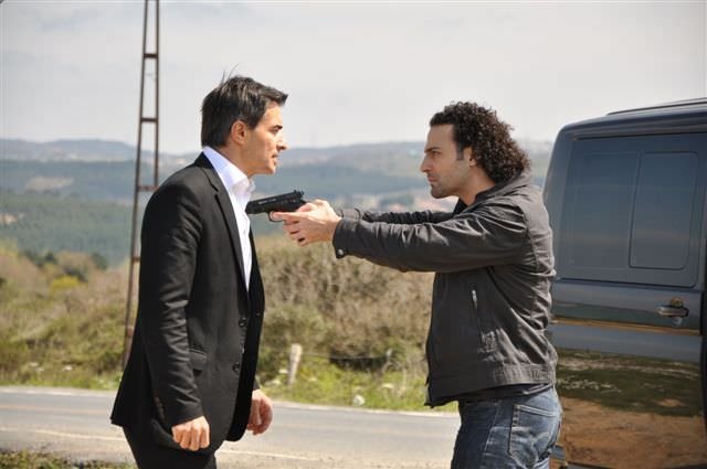 Unutulmaz 82. bölüm fotoğrafları