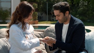 Emir’den evlenme teklifi