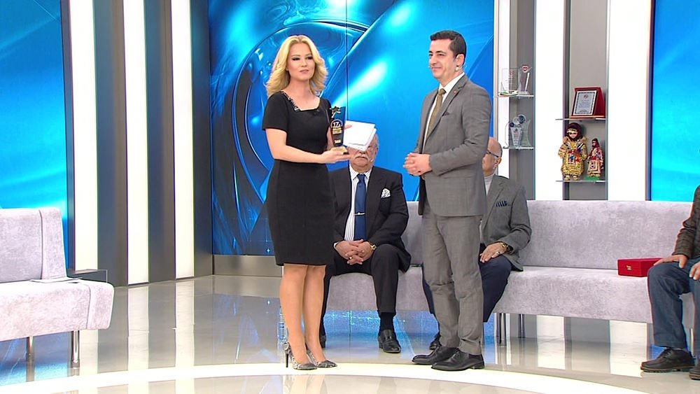 muge-anli-ile-tatli-sert