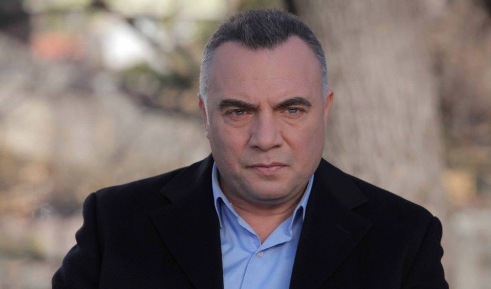 eskiya-dunyaya-hukumdar-olmaz