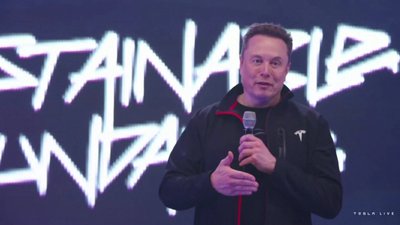 Dünyanın en zengin iş adamı ’Musk’