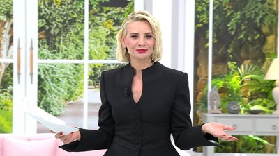 Esra Erol’da