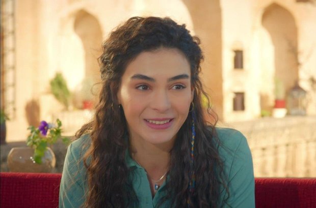 Reyyan Şadoğlu kimdir? Ebru Şahin - Hercai