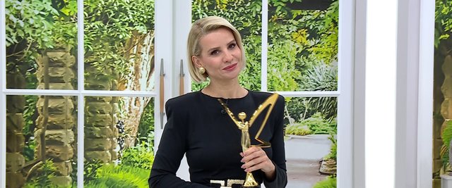 Esra Erol'da Altın Kelebek Ödül Töreni'nde 'En İyi Gündüz Kuşağı