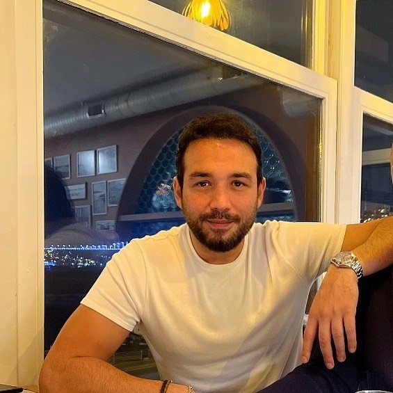 Üvey Anne'nin kadrosunda kimler var?