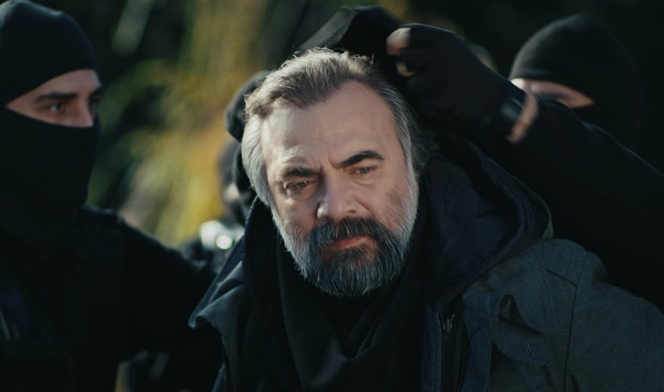 eskiya-dunyaya-hukumdar-olmaz