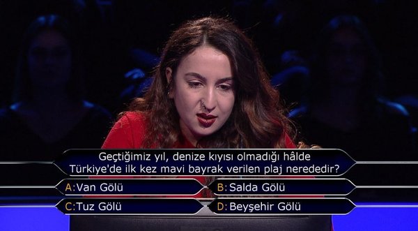 Geçtiğimiz yıl, denize kıyısı olmadığı halde Türkiye’de ilk kez mavi bayrak verilen plaj nerededir?